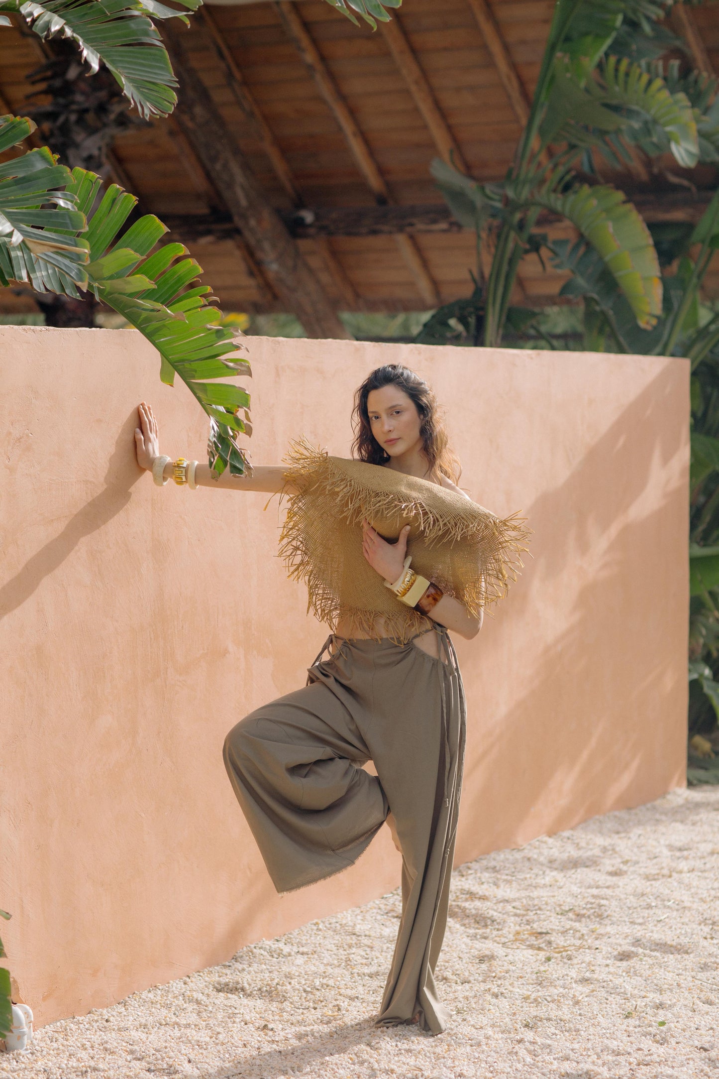 Gussy Khaki Linen Trousers